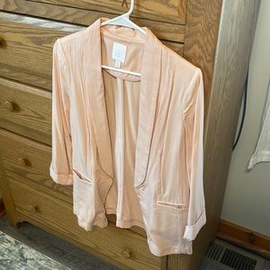 Light pink women’s blazer, size 6, cuffed sleeves